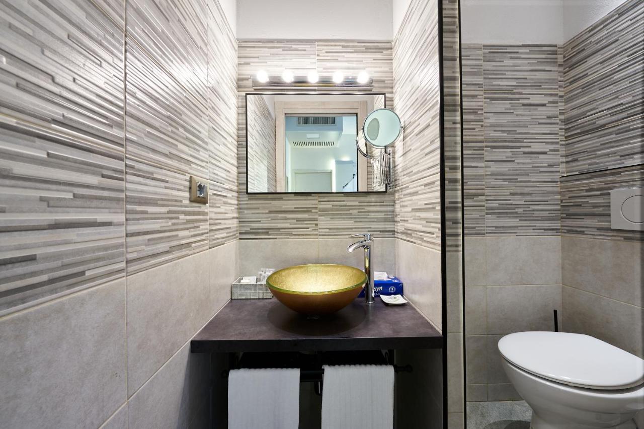 Room 230 Roma Luxury Suites Экстерьер фото