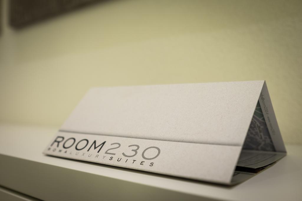 Room 230 Roma Luxury Suites Номер фото
