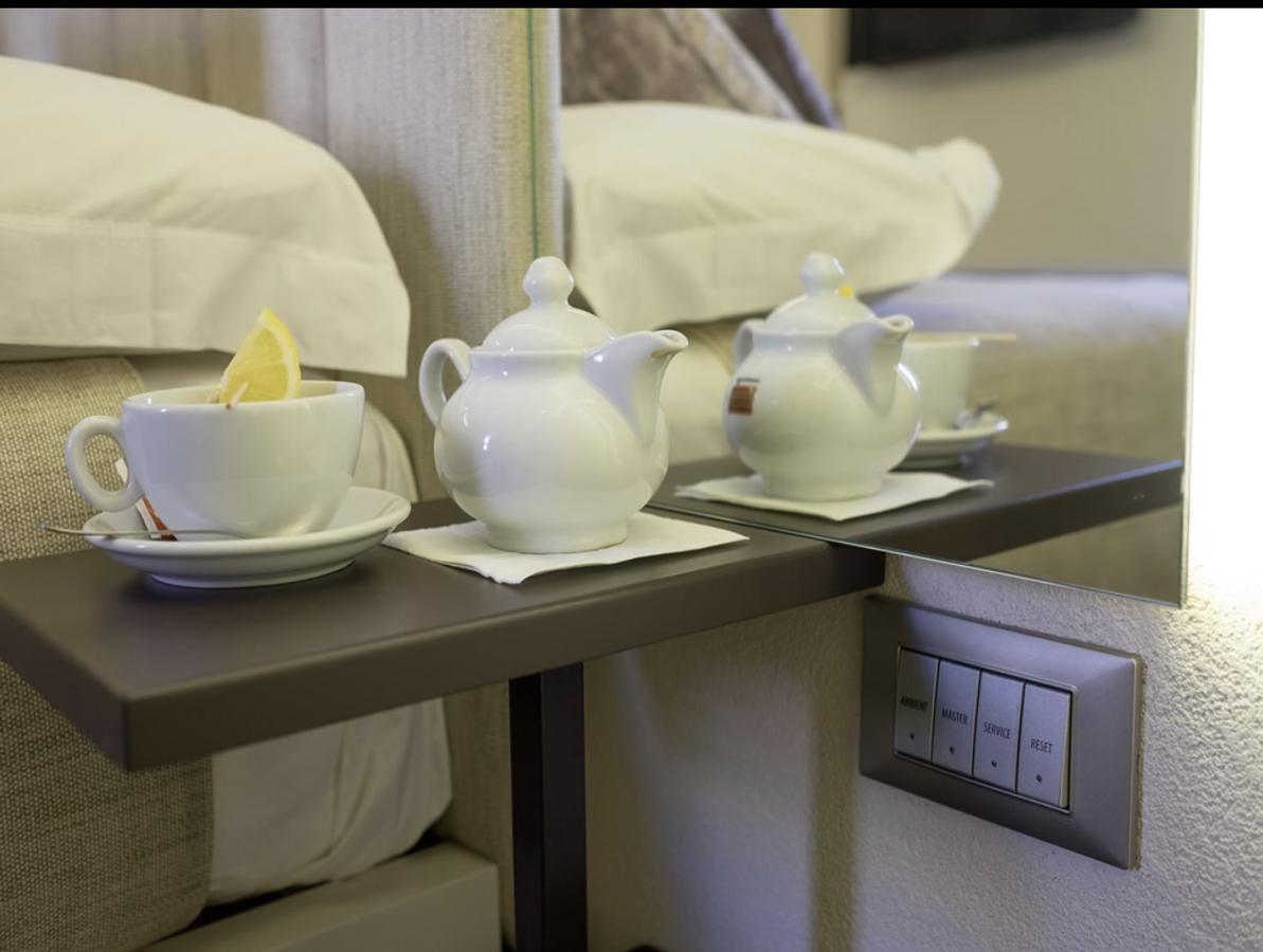 Room 230 Roma Luxury Suites Экстерьер фото
